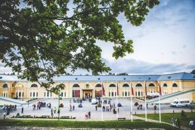 Sirreālisms čehu meistaru izpildījumā Marka Rotko mākslas centrā un Rīgas ielas gadatirgus Daugavpilī 