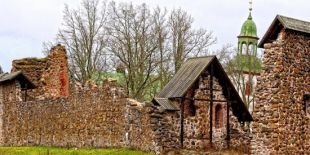 Igaunijas Piza - Karksi, Kerstna muižas parks, kur barons mēdza pastaigāties ar lauvu, un biezpiena salāti ar laša fileju Mulgi krogā! 